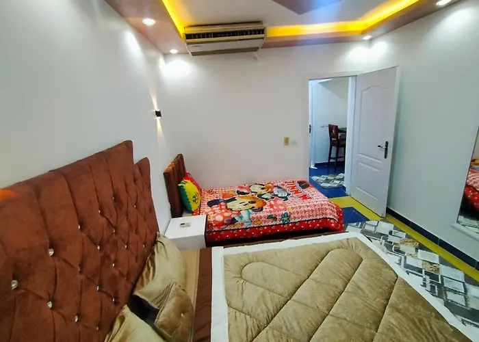 Delta 204-12 Apartment